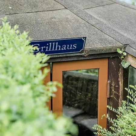 Faehrhauslodges In Sicht