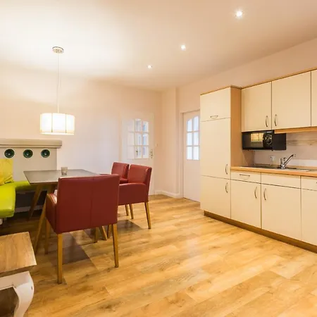 Faehrhauslodges In Sicht