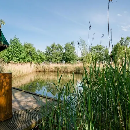 Faehrhauslodges In Sicht * Norden