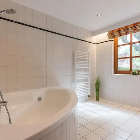 Apartamento Faehrhauslodges In Sicht Norden