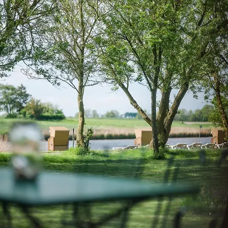 Faehrhauslodges In Sicht Norden